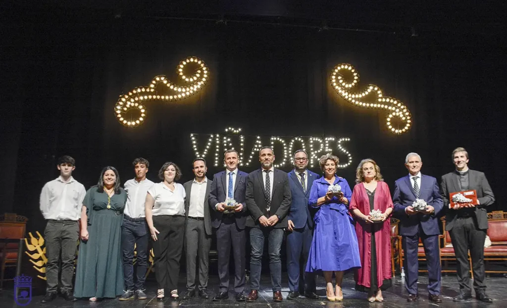 vinadores 18